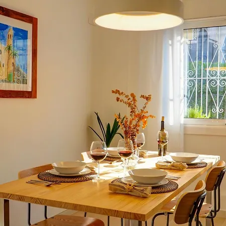 Apartment Sebastian Patio By Hello Homes *